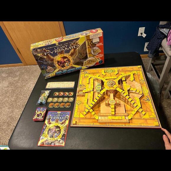 Treasure of the Lost Pyramid a 3D pop up board game - Picture 5 of 5